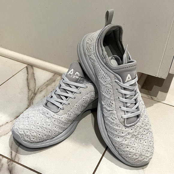 APL Shoes - APL Techloom Phantom